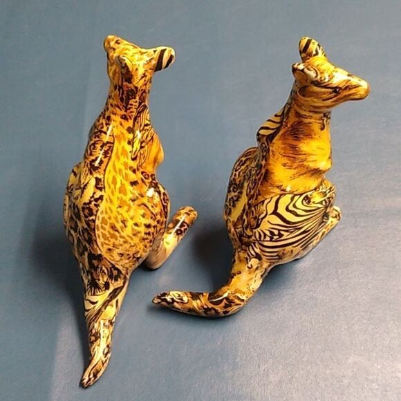 Vintage LaVie Jungle Safari Hand painted Hidden Safari Animals Kangaroo pair - Picture 3 of 11